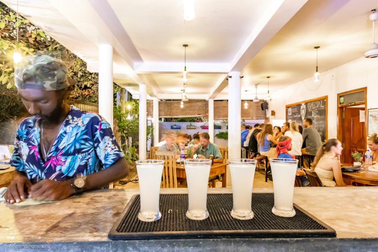 Dorian Guest House And Restaurant Weligama Kültér fotó
